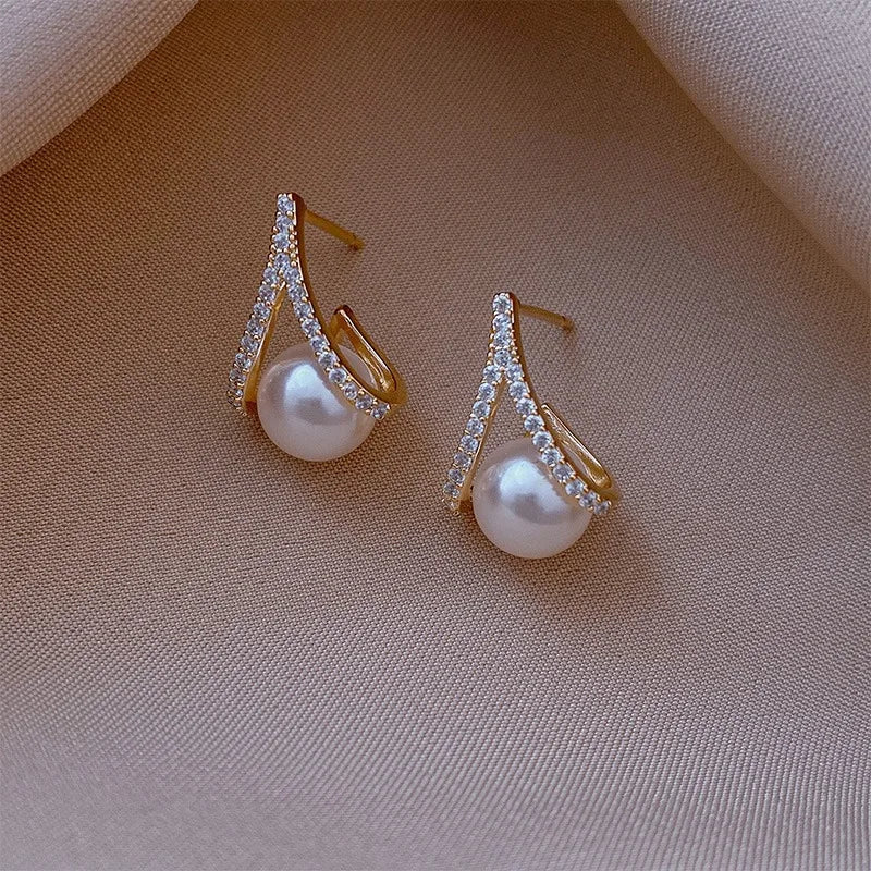 White Imitation Pearl & Crystal Rhinestone Stud Earrings