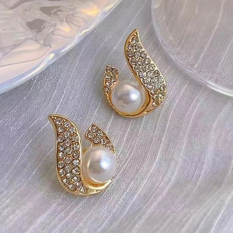 Elegant Pearl Waterdrop Stud Earrings for Women