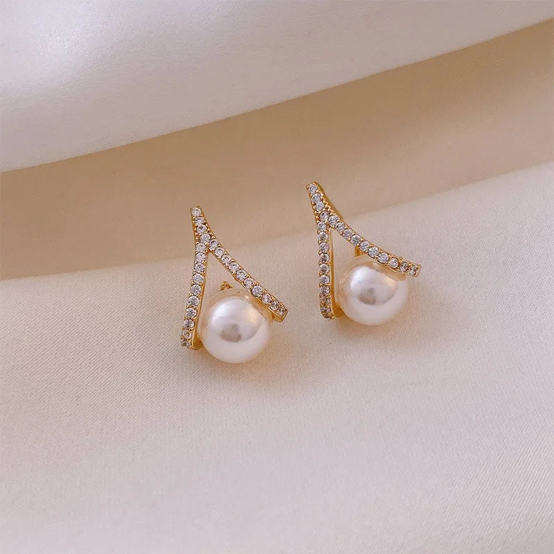 White Imitation Pearl & Crystal Rhinestone Stud Earrings