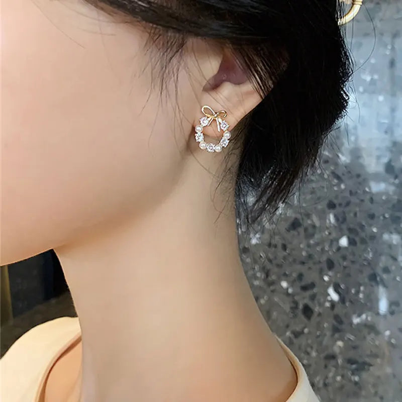 Round Wreath Bow Pearl Stud Earrings with Zircon for Women – Elegant Korean Fashion Jewelry