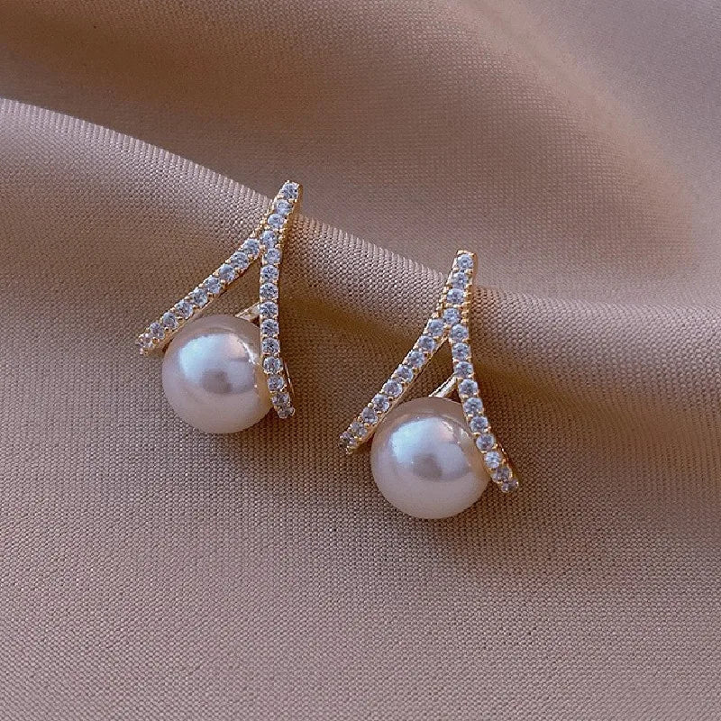 White Imitation Pearl & Crystal Rhinestone Stud Earrings