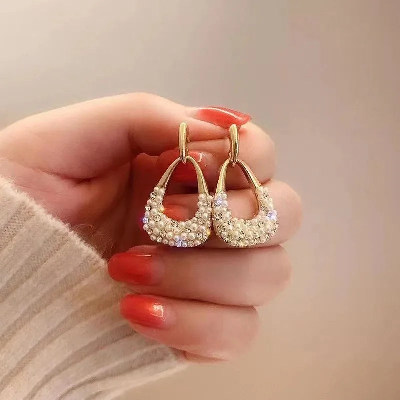 Elegant Starfish Sleeping Earrings