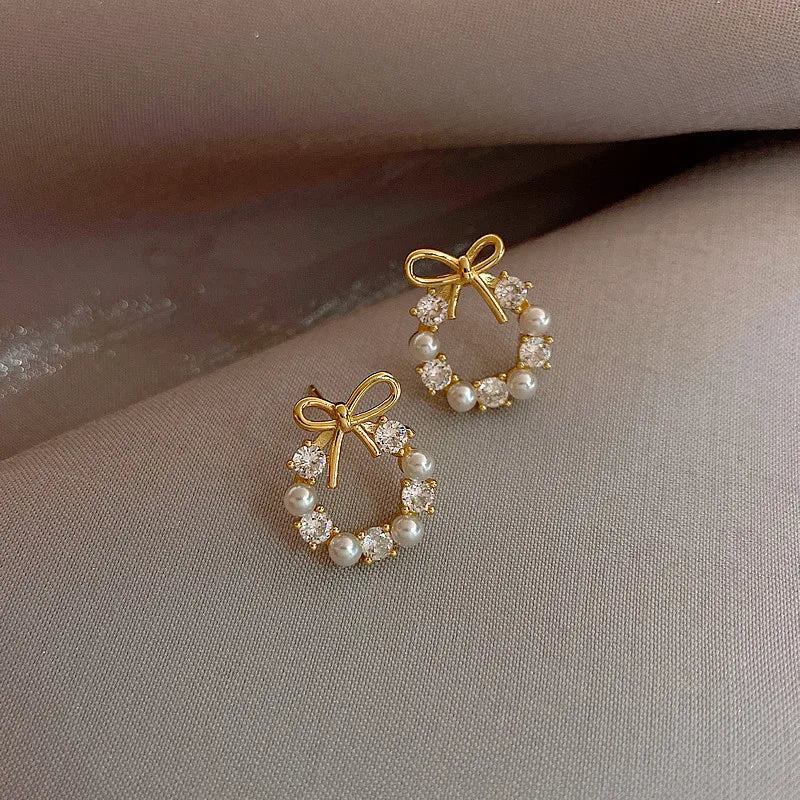 Round Wreath Bow Pearl Stud Earrings with Zircon for Women – Elegant Korean Fashion Jewelry