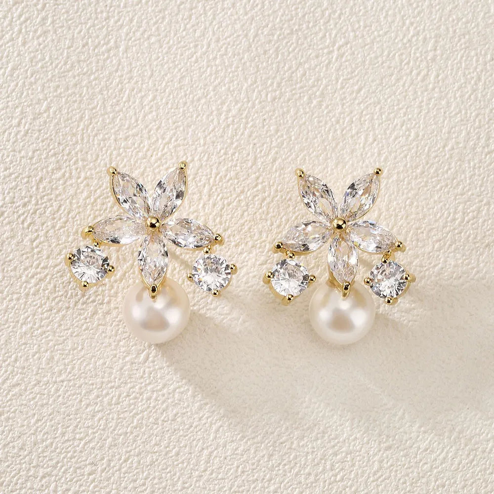 RAKOL Elegant Flower Stud Earrings with Imitation Pearls